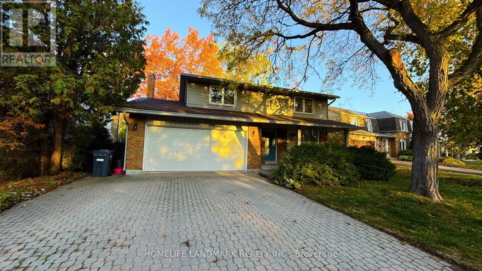 2251 CONSTANCE DRIVE, Oakville, Ontario