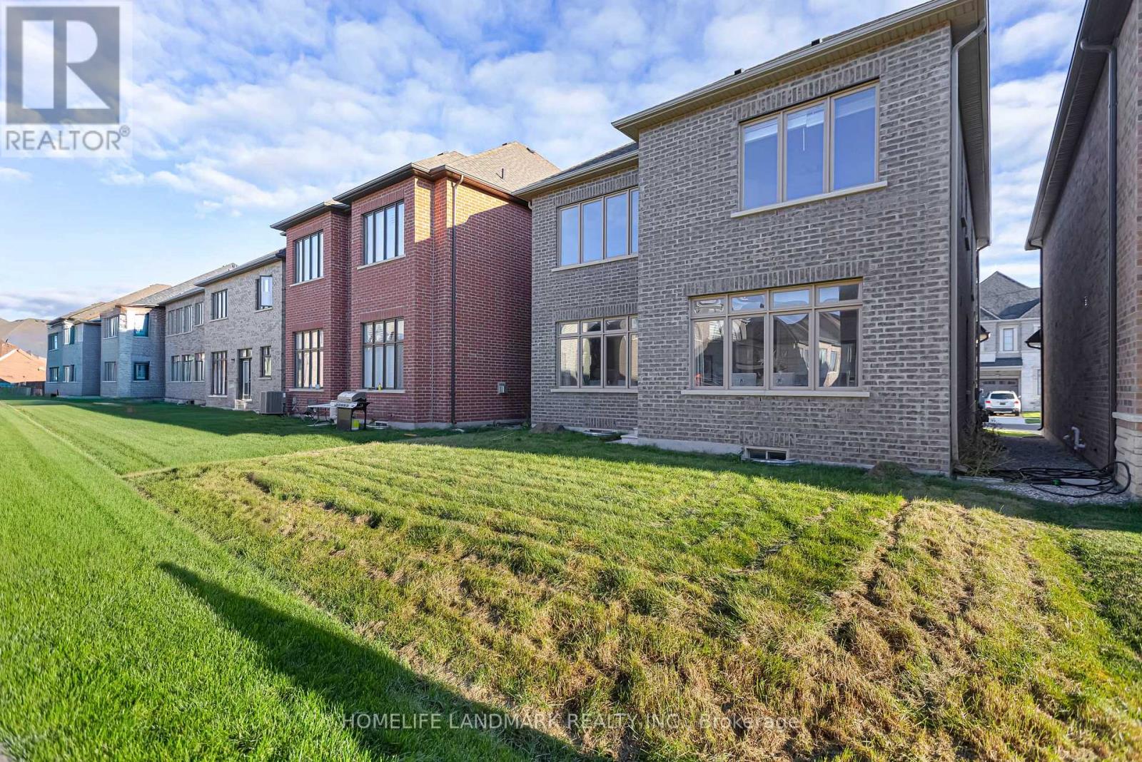 3404 Mosley Gate, Oakville, Ontario  L6H 0Z1 - Photo 41 - W12494400