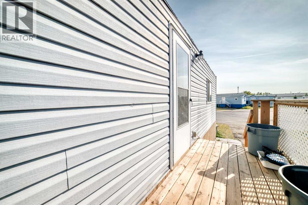 724, 1101 84 Street Ne, Calgary, Alberta T2A 7X2 - Photo 7 - A2263334