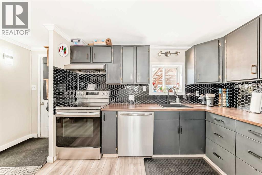 724, 1101 84 Street Ne, Calgary, Alberta T2A 7X2 - Photo 12 - A2263334