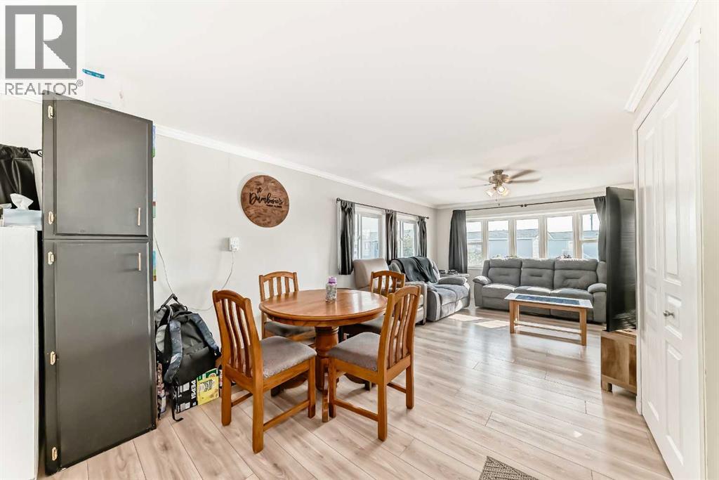 724, 1101 84 Street Ne, Calgary, Alberta T2A 7X2 - Photo 23 - A2263334