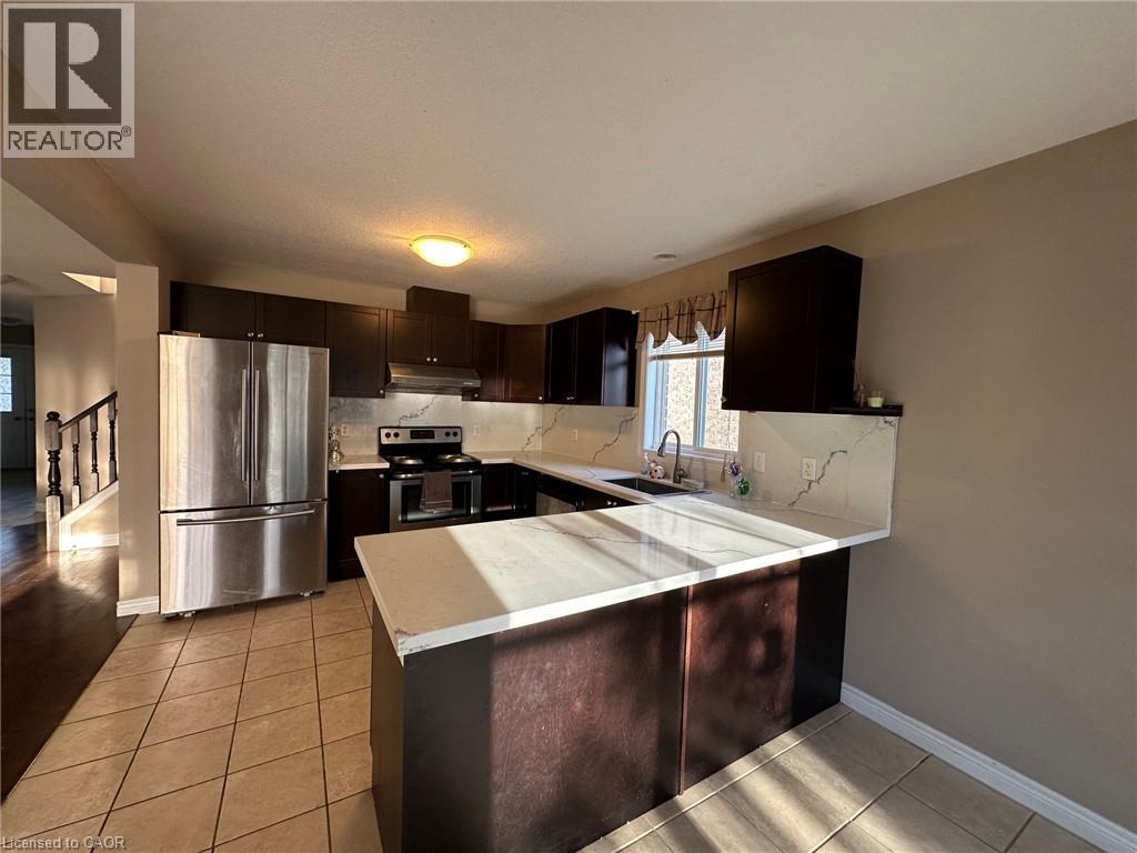 1353 Old Zeller Drive, Kitchener, Ontario  N2A 0C6 - Photo 13 - 40776738