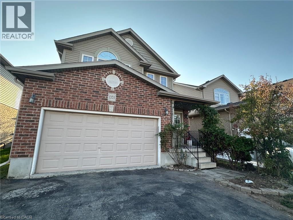 1353 Old Zeller Drive, Kitchener, Ontario  N2A 0C6 - Photo 2 - 40776738