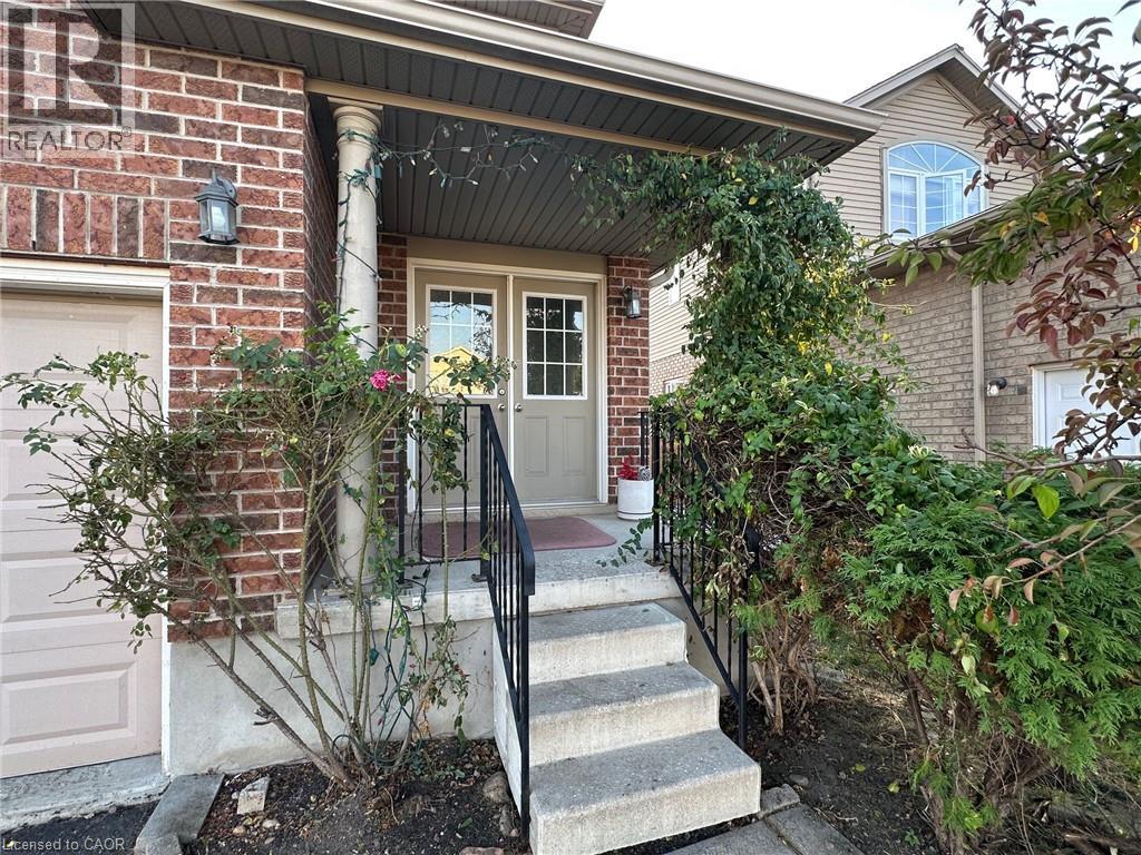 1353 Old Zeller Drive, Kitchener, Ontario  N2A 0C6 - Photo 3 - 40776738