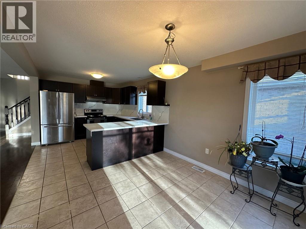 1353 Old Zeller Drive, Kitchener, Ontario  N2A 0C6 - Photo 9 - 40776738