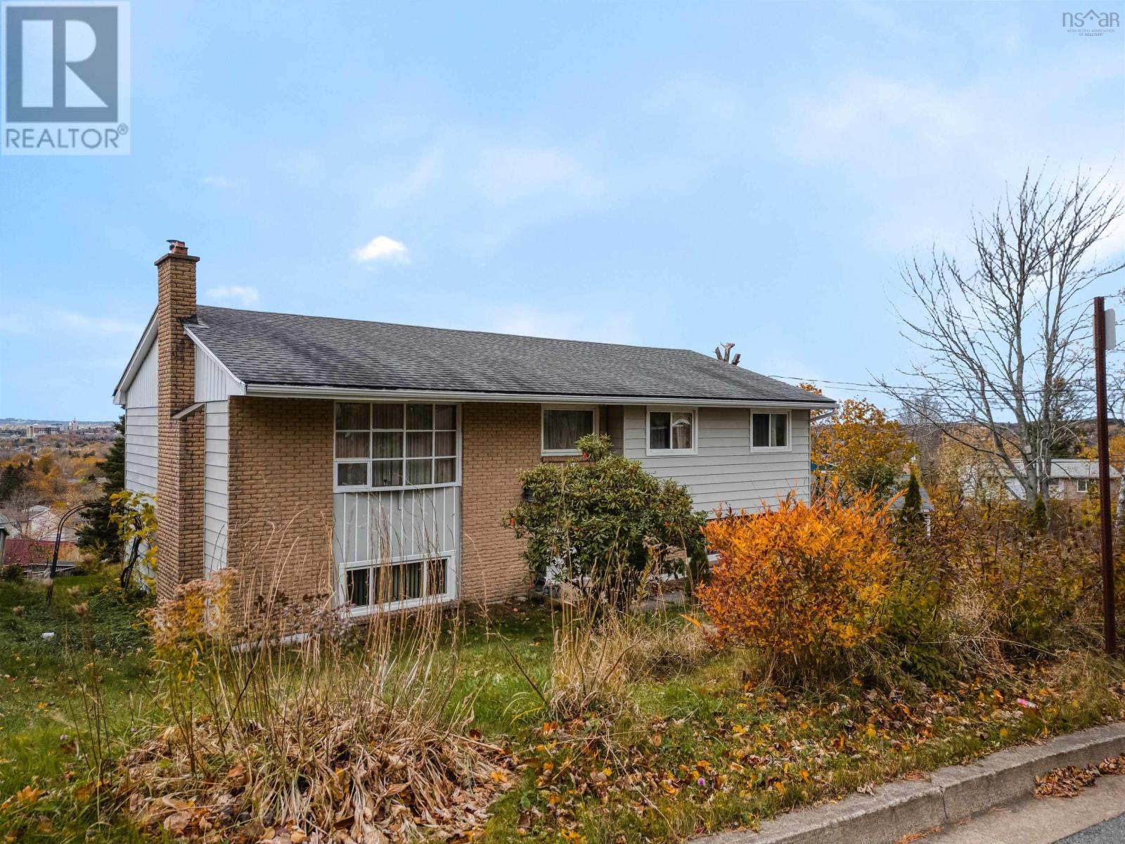 129 Regal Road, Dartmouth, Nova Scotia  B2W 4H7 - Photo 2 - 202525038