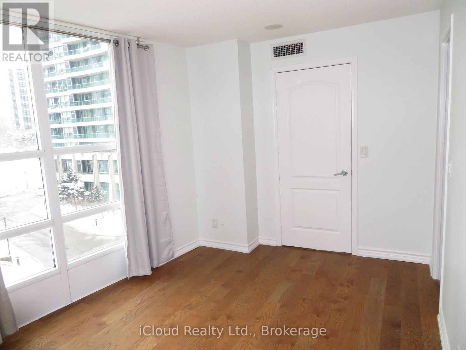 406 - 33 Elm Drive, Mississauga, Ontario  L5B 4M2 - Photo 27 - W12500446