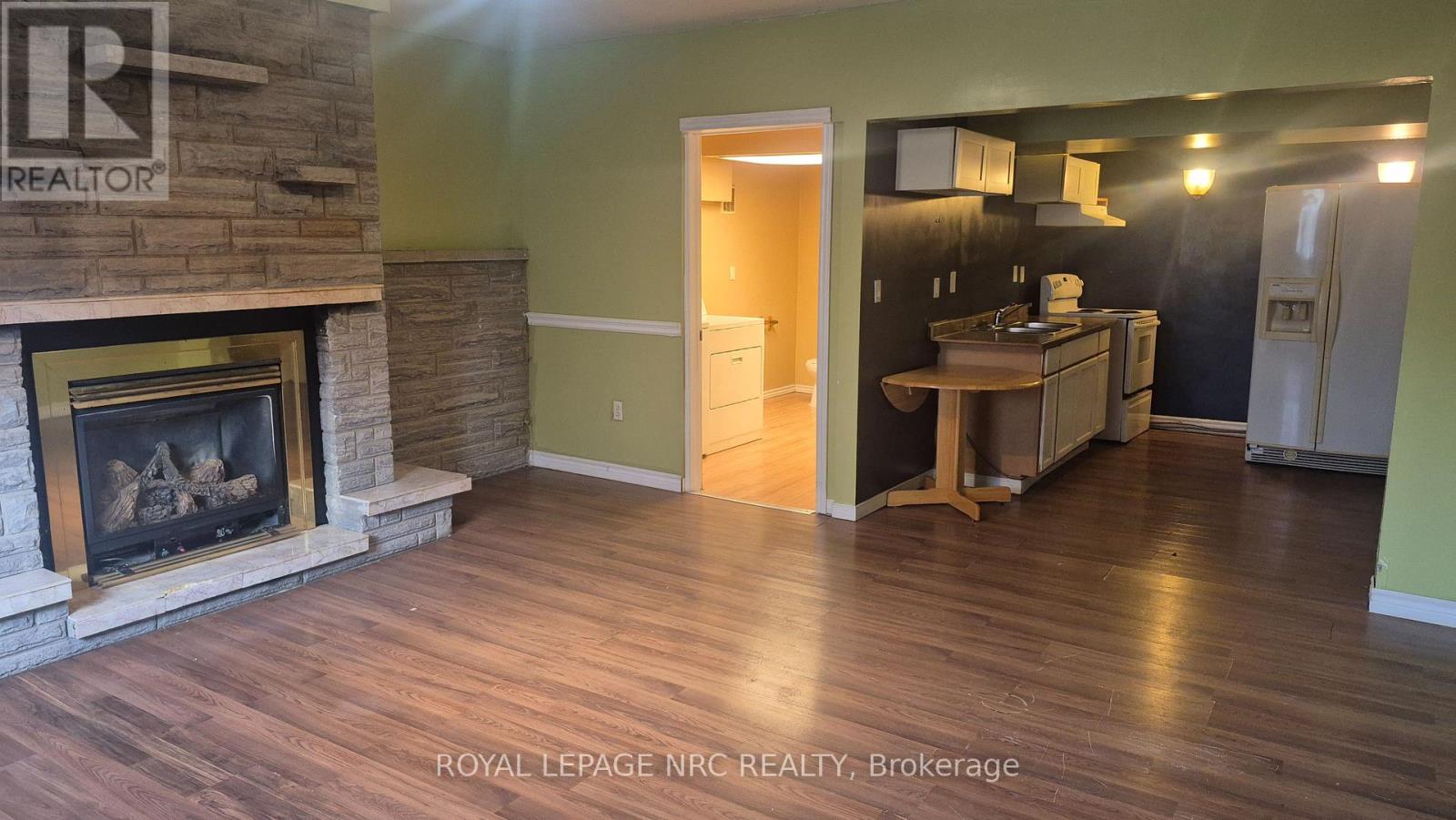 5 - 74 Queens Circle, Fort Erie, Ontario  L0S 1B0 - Photo 6 - X12500448