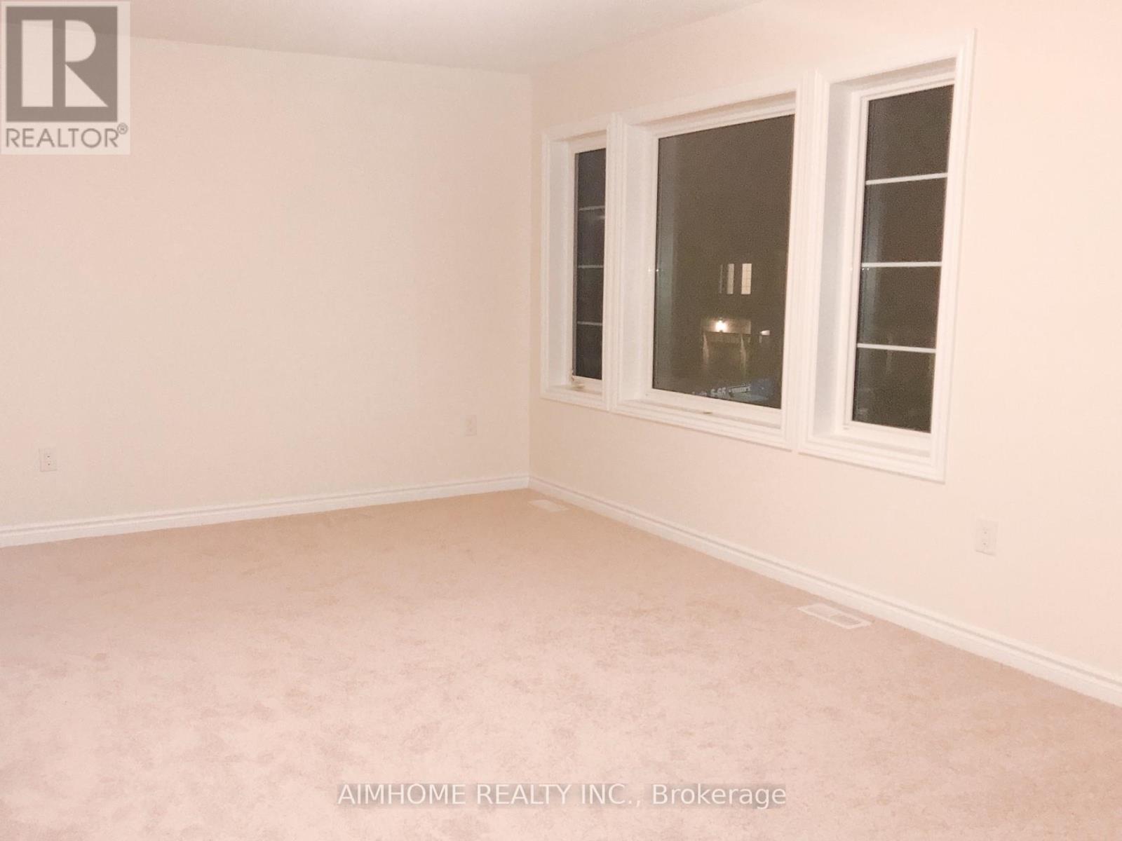 30 Deepwood Crescent, East Gwillimbury, Ontario  L9N 0P8 - Photo 12 - N12500462