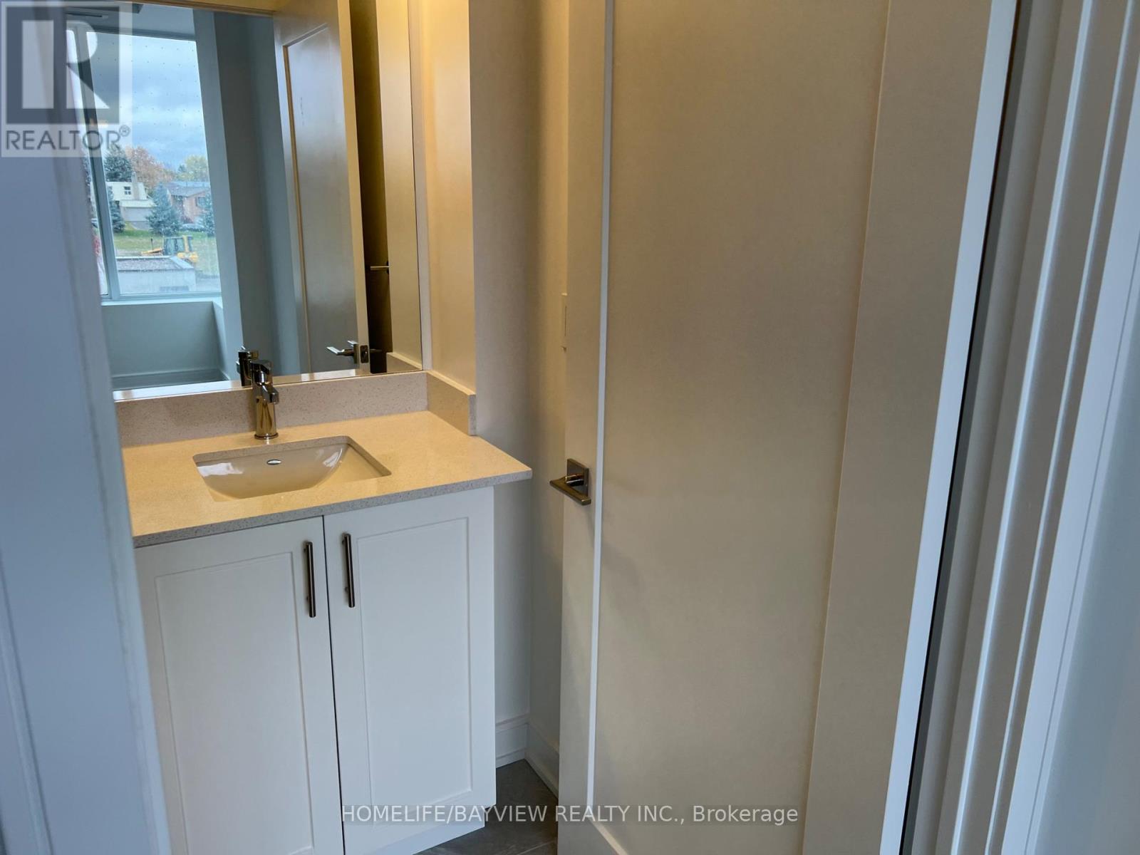 B213 - 715 Davis Drive, Newmarket, Ontario  L3Y 0J2 - Photo 20 - N12500470