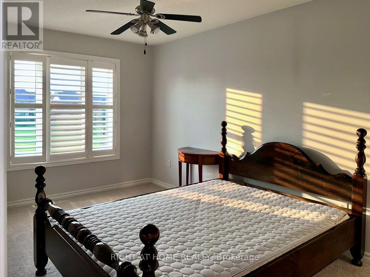 346 Riverstone Drive, Oakville, Ontario  L6H 7M3 - Photo 9 - W12500454