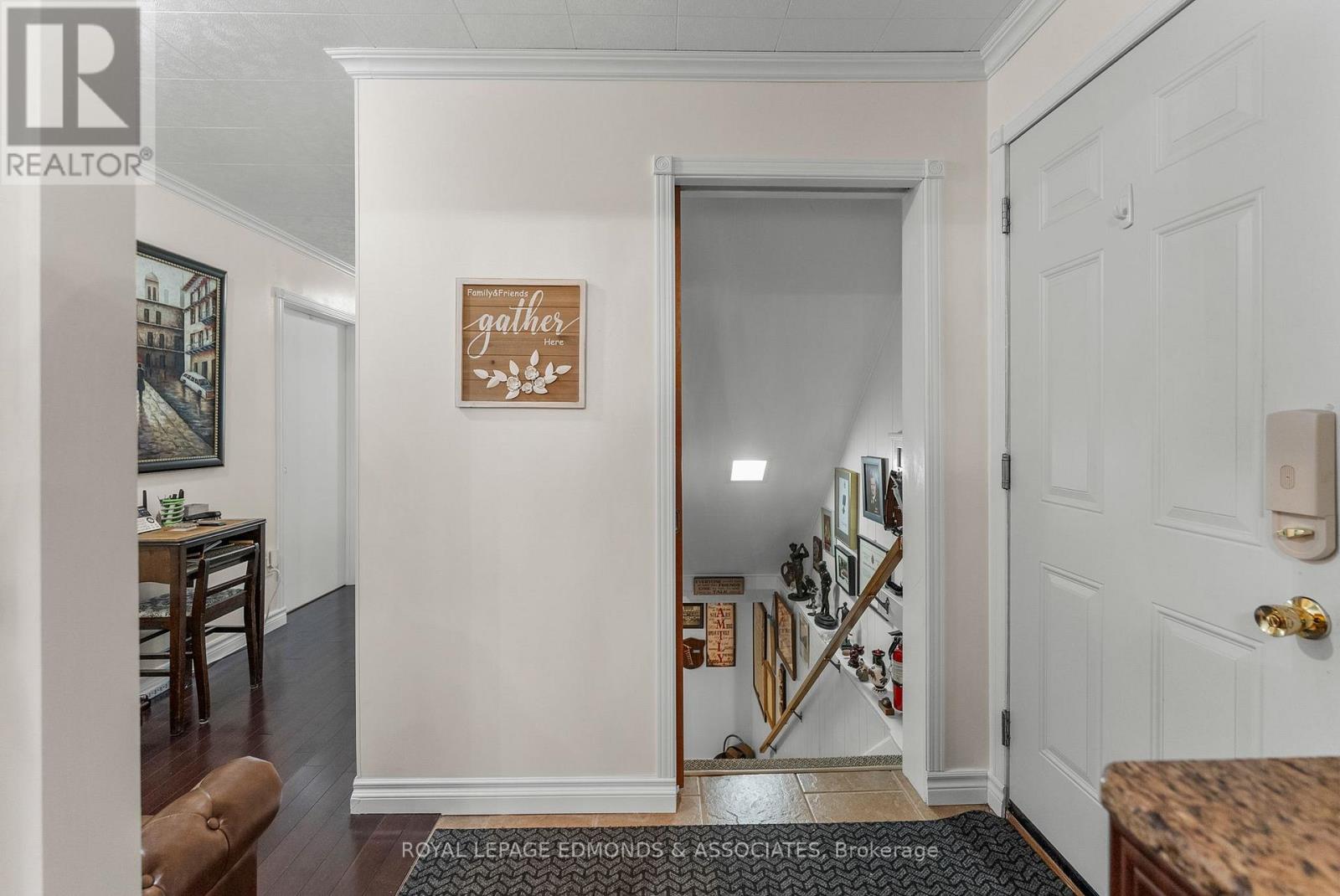 593 Roy Street W, Laurentian Valley, Ontario  K8A 6R6 - Photo 25 - X12500484