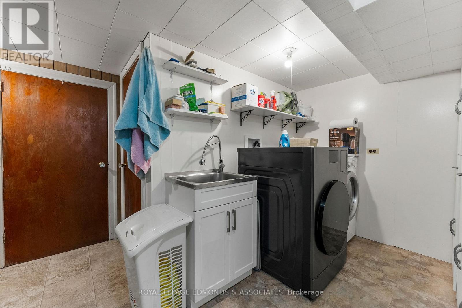 593 Roy Street W, Laurentian Valley, Ontario  K8A 6R6 - Photo 31 - X12500484