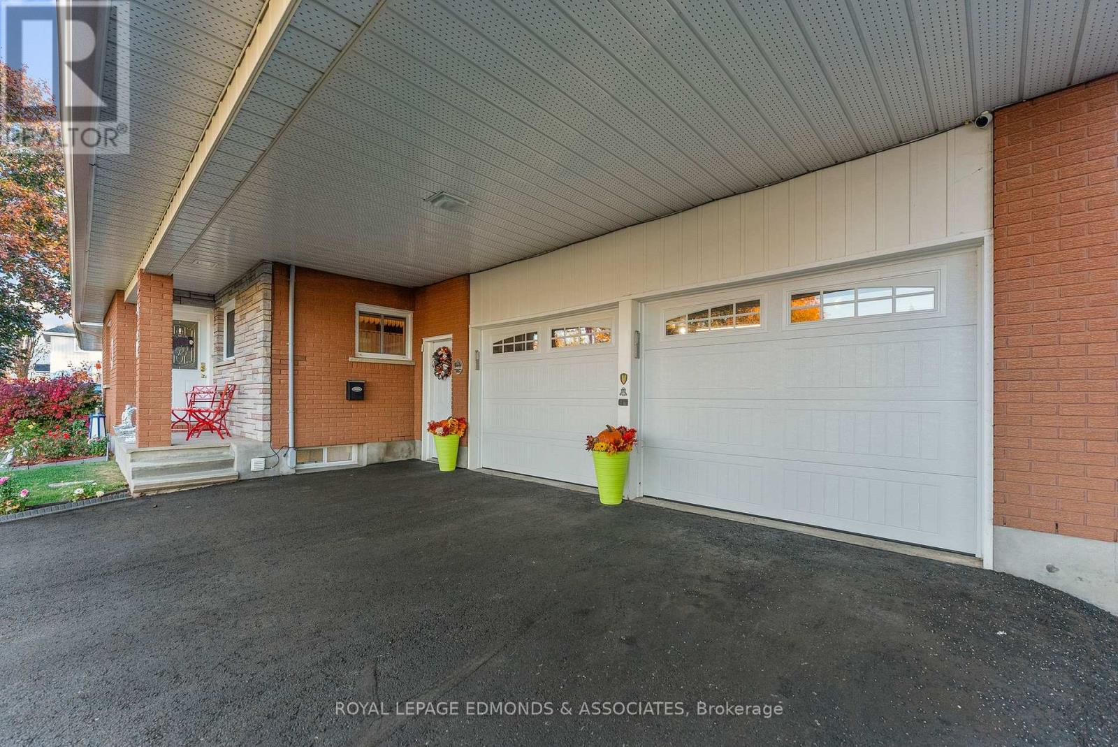 593 Roy Street W, Laurentian Valley, Ontario  K8A 6R6 - Photo 7 - X12500484