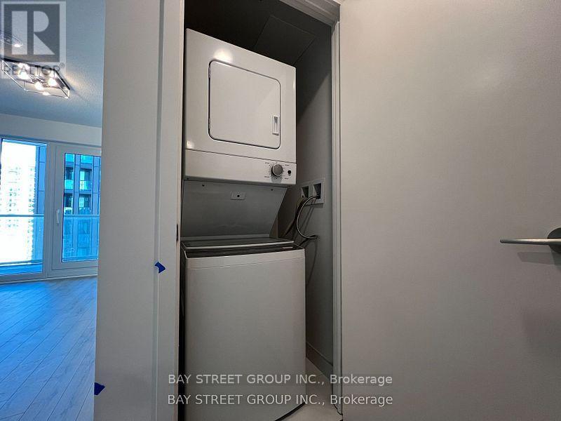 2320 - 230 Simcoe Street, Toronto, Ontario  M5T 0G7 - Photo 6 - C12500480