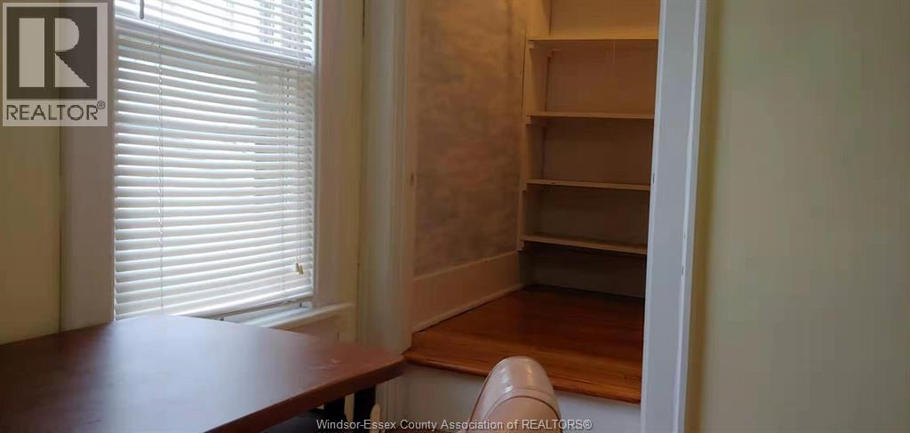 458 Partington, Windsor, Ontario  N9B 2N5 - Photo 10 - 25027741