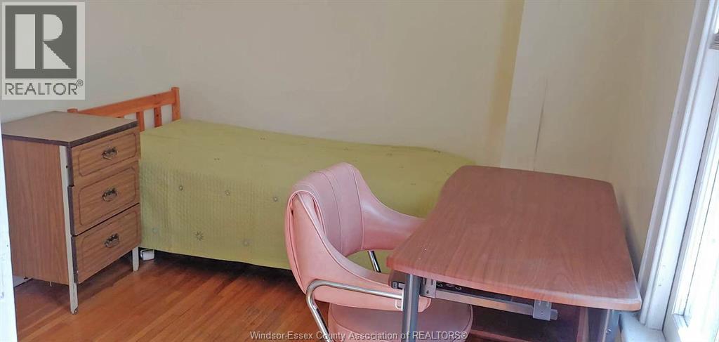 458 Partington, Windsor, Ontario  N9B 2N5 - Photo 9 - 25027741