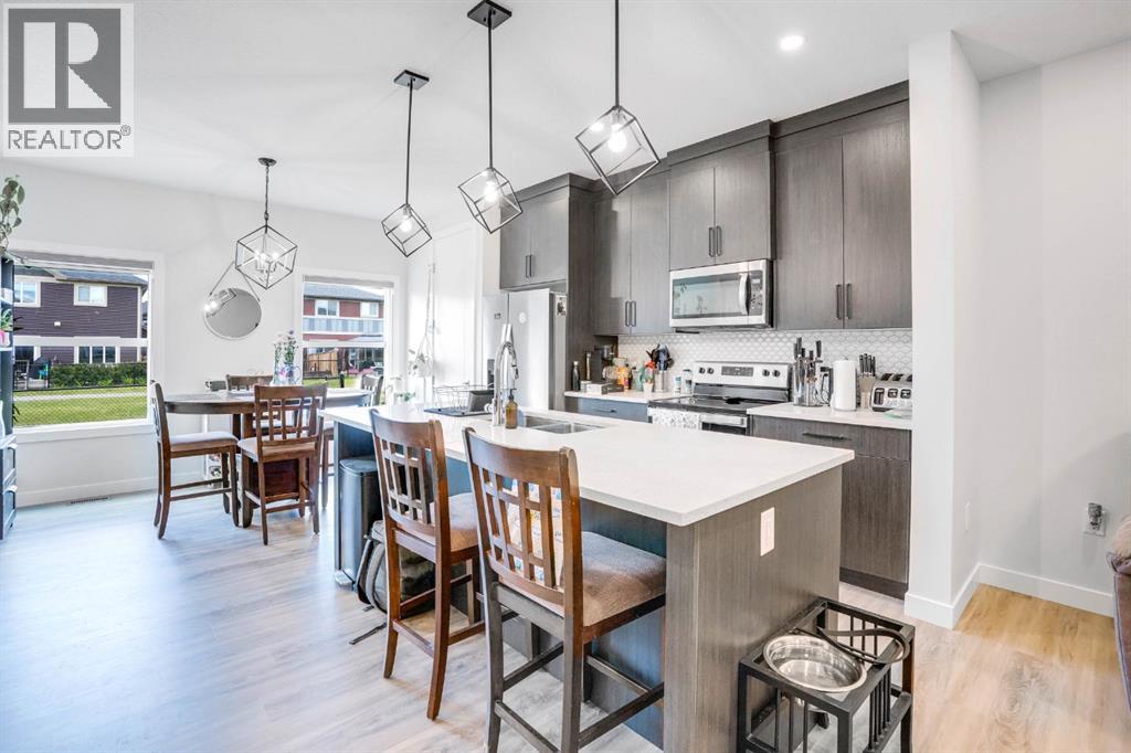 28 Midtown Close Sw, Airdrie, Alberta  T4B 5G9 - Photo 9 - A2256790