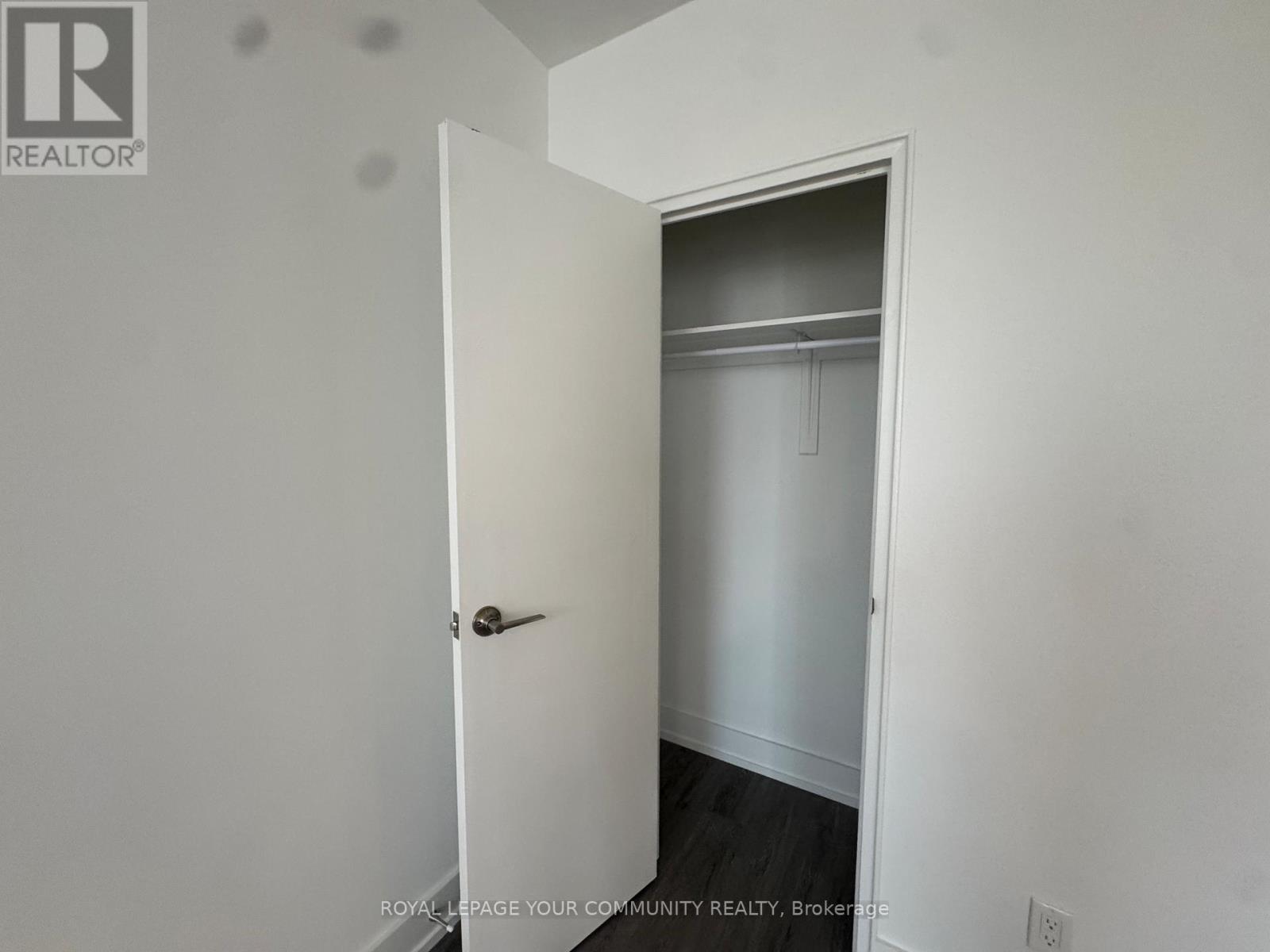 0505 - 135 Tyndall Avenue, Toronto, Ontario  M6K 2G3 - Photo 6 - W12350580