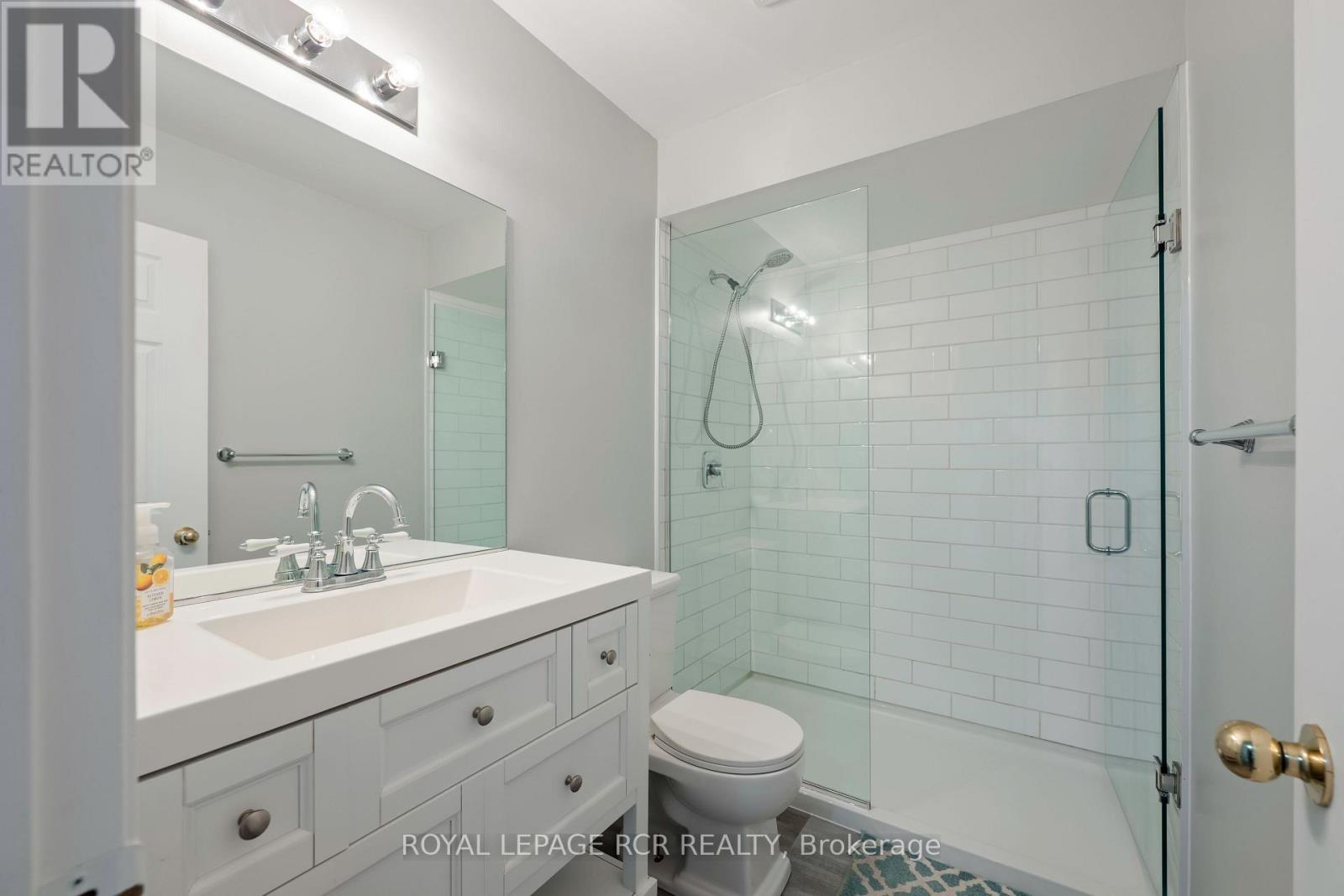 310 Shelburne Place, Shelburne, Ontario  L9V 3A9 - Photo 19 - X12497326