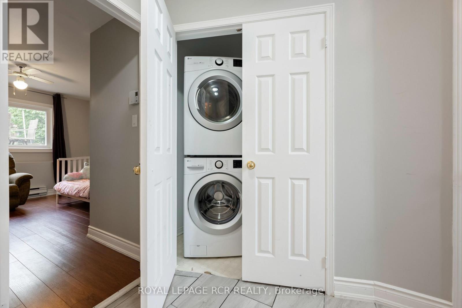 310 Shelburne Place, Shelburne, Ontario  L9V 3A9 - Photo 21 - X12497326