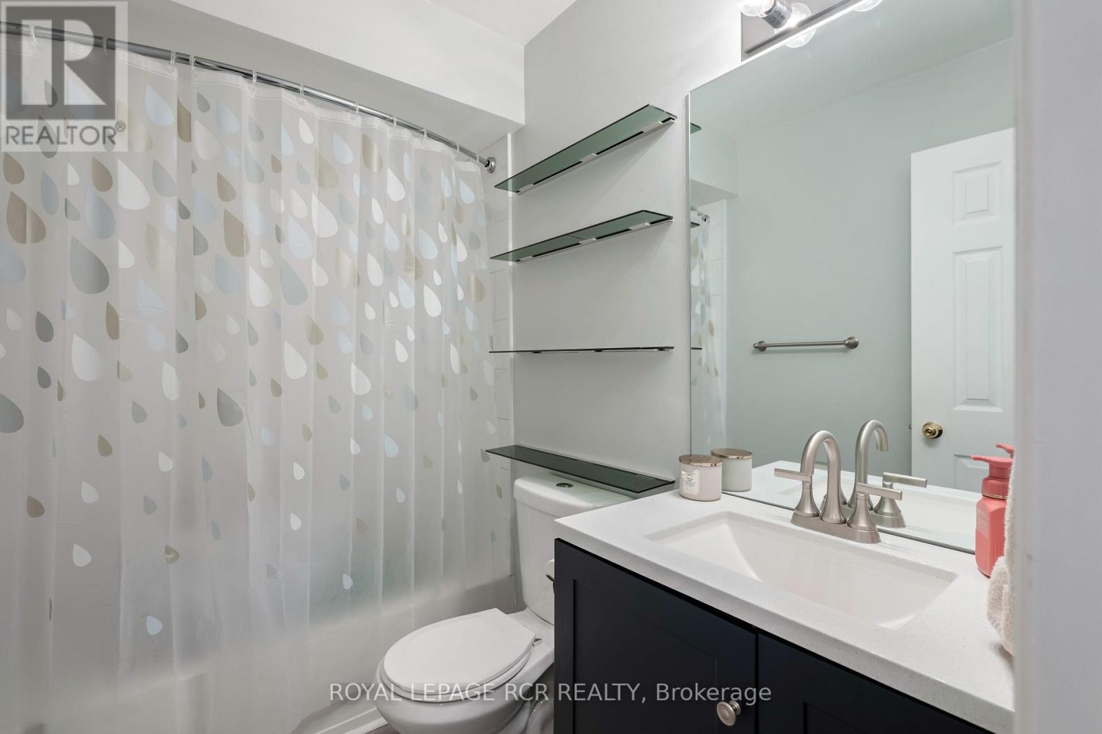 310 Shelburne Place, Shelburne, Ontario  L9V 3A9 - Photo 18 - X12497326