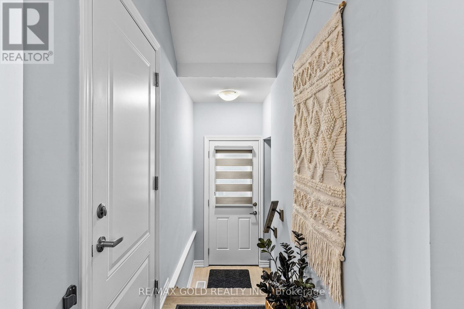 7865 Seabiscuit Drive, Niagara Falls, Ontario  L2H 3T9 - Photo 22 - X12500478