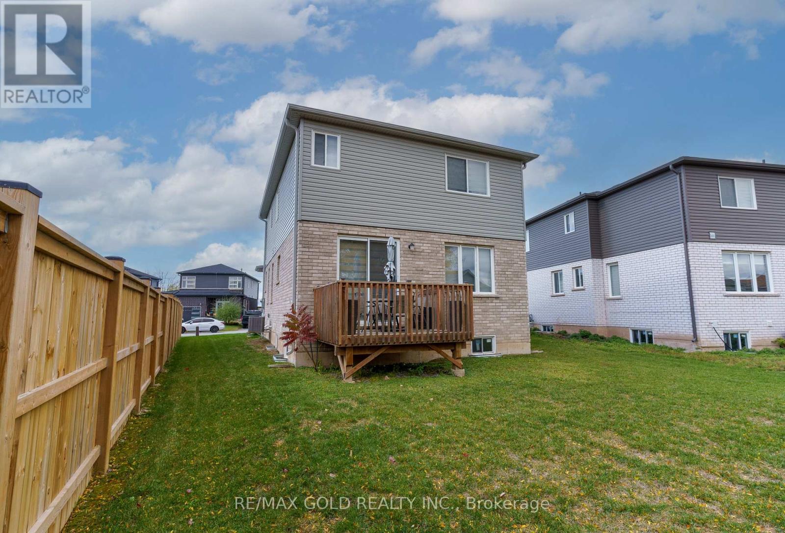 7865 Seabiscuit Drive, Niagara Falls, Ontario  L2H 3T9 - Photo 23 - X12500478