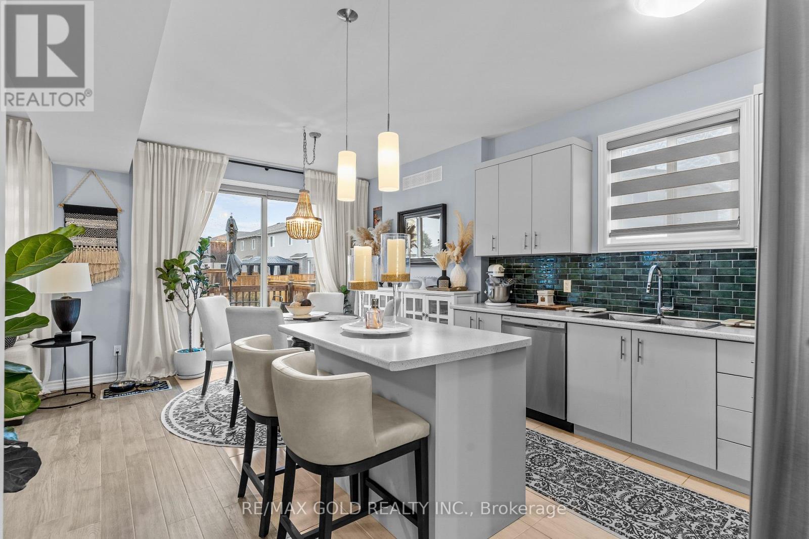 7865 Seabiscuit Drive, Niagara Falls, Ontario  L2H 3T9 - Photo 5 - X12500478