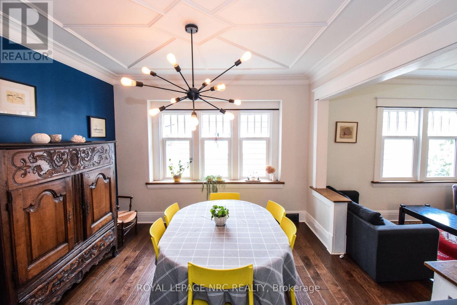 40 Louisa Street, St. Catharines, Ontario  L2R 2J6 - Photo 12 - X12500492