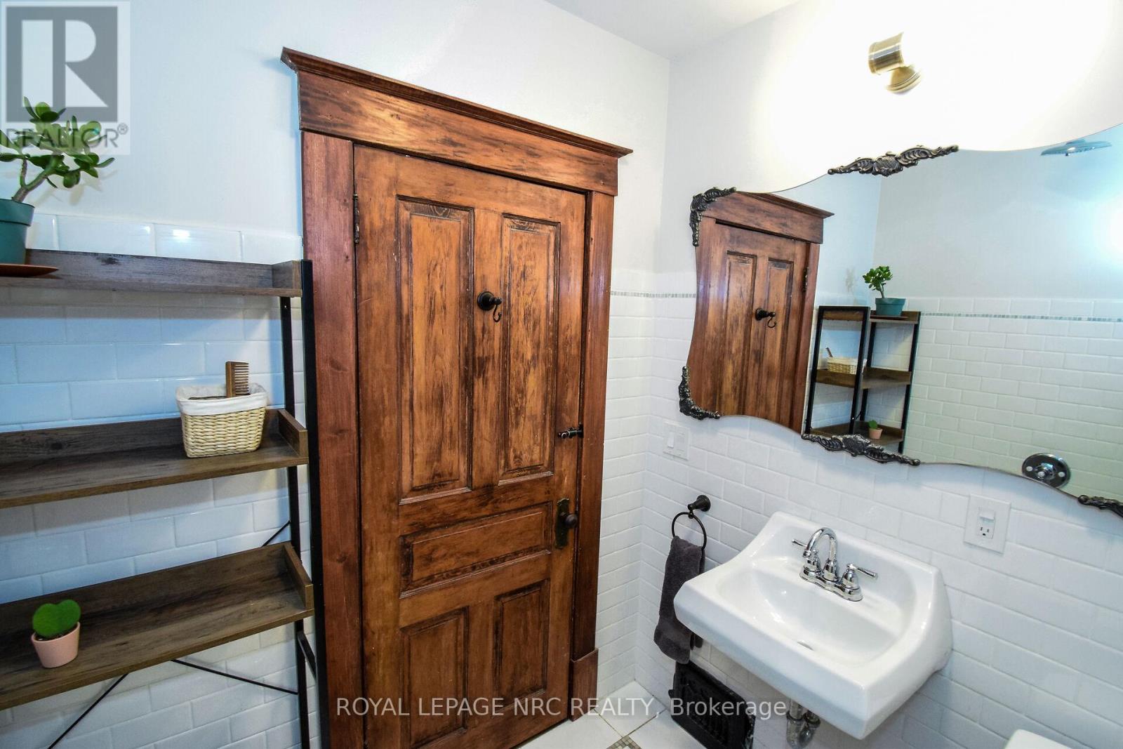 40 Louisa Street, St. Catharines, Ontario  L2R 2J6 - Photo 26 - X12500492