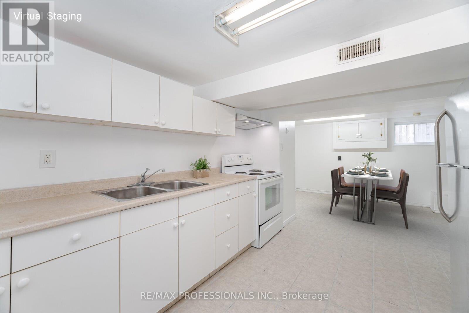 685 Kipling Avenue, Toronto, Ontario  M8Z 5G4 - Photo 31 - W12498932