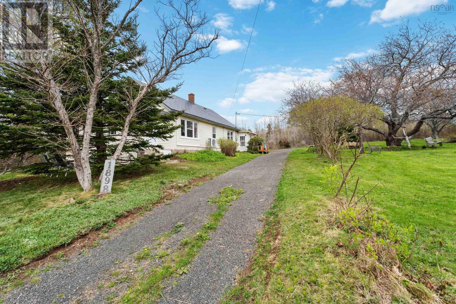 1898 Hampton Mountain Road, Hampton, Nova Scotia  B0S 1L0 - Photo 2 - 202510440