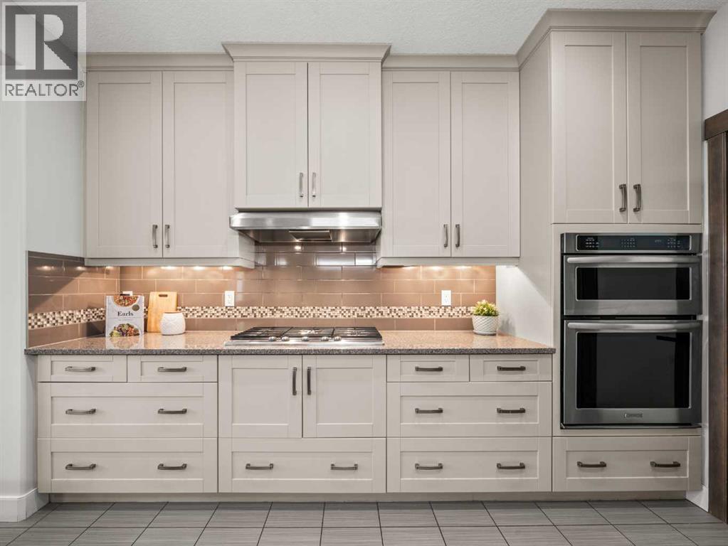 95 Mahogany Manor Se, Calgary, Alberta  T3M 0Y2 - Photo 4 - A2261926