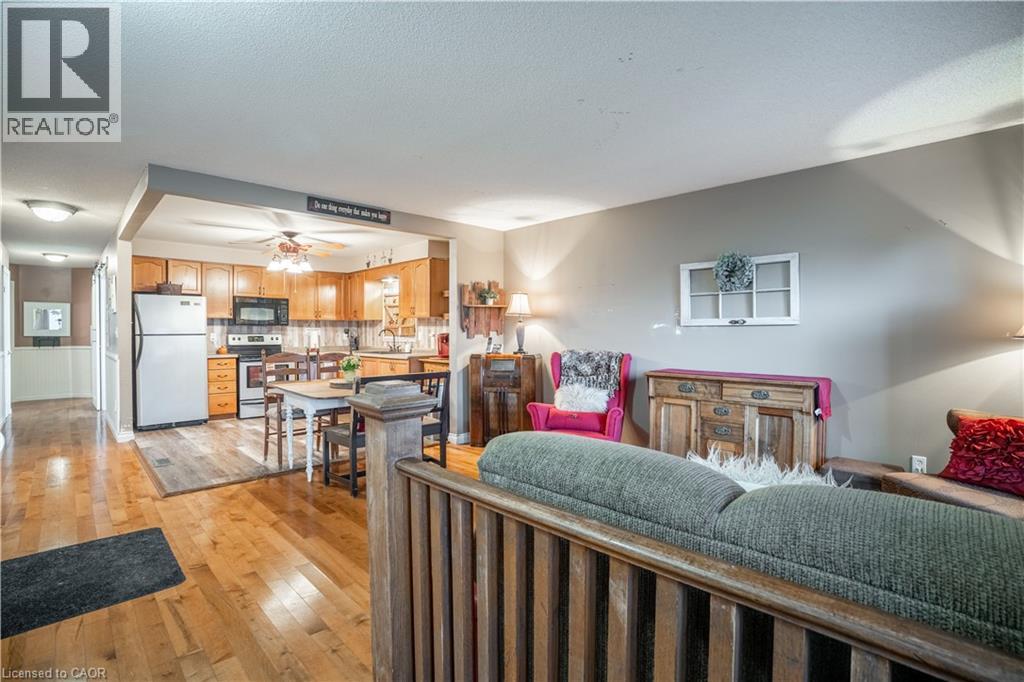 50 Scottacres Boulevard, Caledonia, Ontario  N3W 2K3 - Photo 7 - 40781944