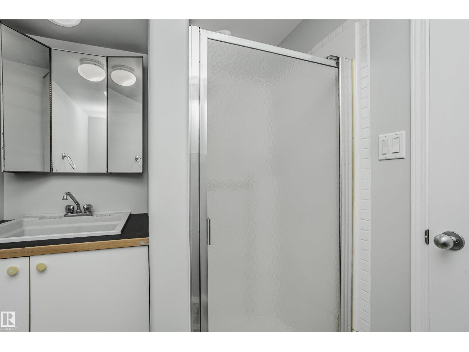 14831d Riverbend Rd Nw, Edmonton, Alberta  T6H 5A9 - Photo 33 - E4464438