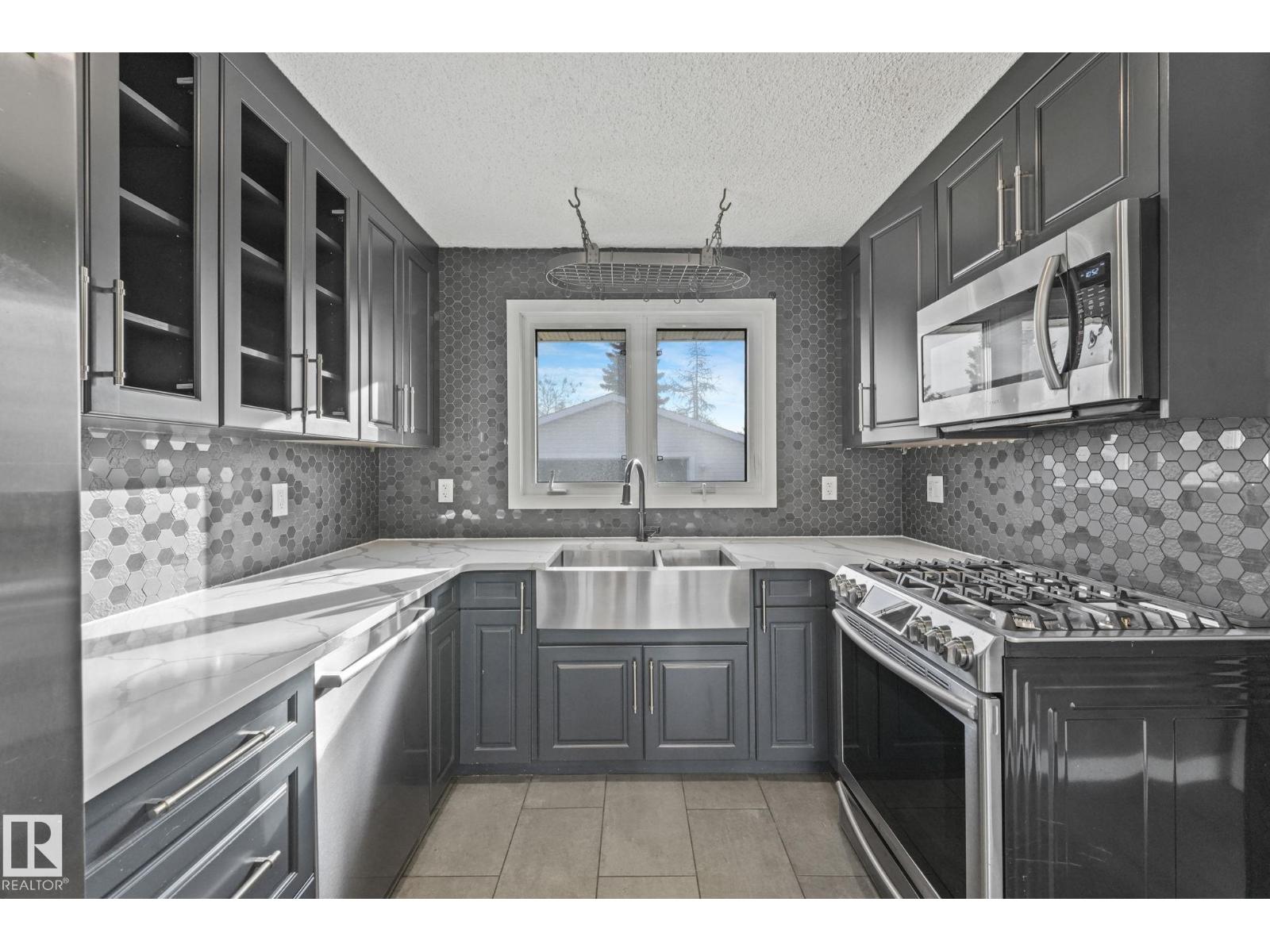 14515 29 St Nw, Edmonton, Alberta  T5Y 2E1 - Photo 13 - E4464439