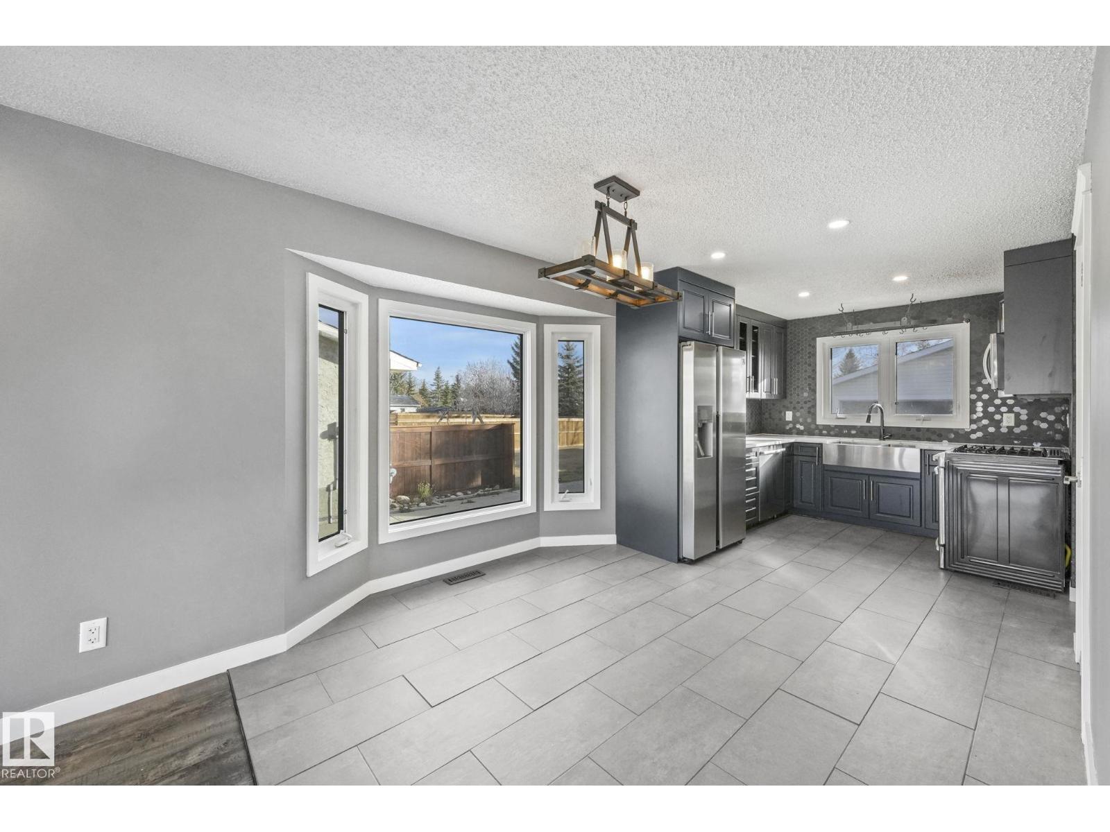 14515 29 St Nw, Edmonton, Alberta  T5Y 2E1 - Photo 9 - E4464439