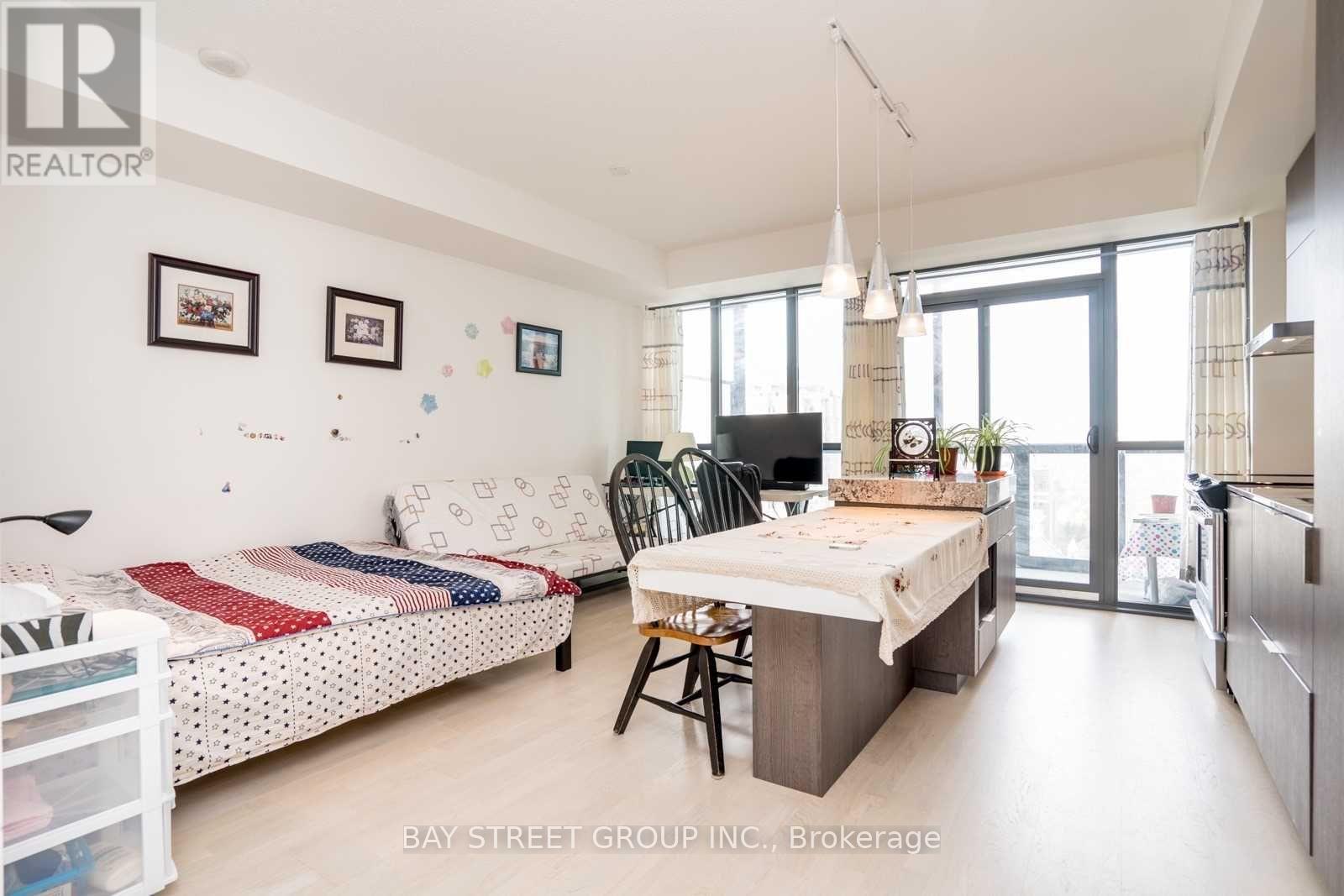 1709 - 101 CHARLES STREET E, Toronto, Ontario