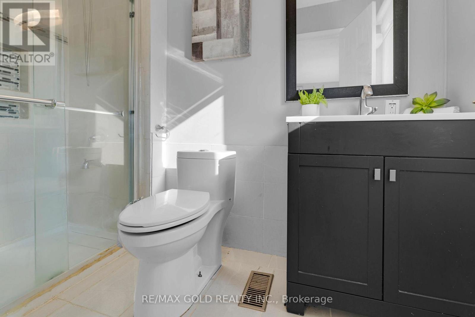 30 Worthington Avenue, Brampton, Ontario  L7A 1M9 - Photo 21 - W12499960