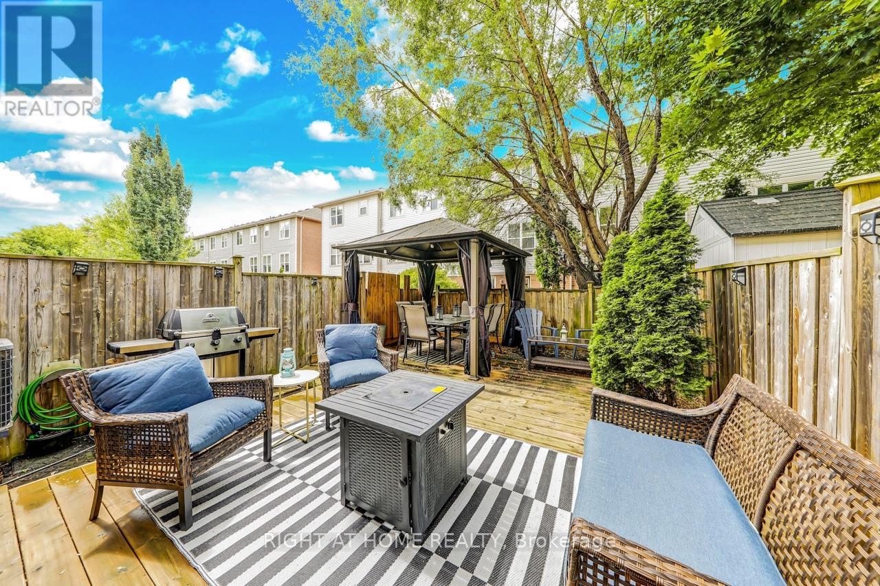 23 Seed House Lane W, Halton Hills, Ontario  L7G 6K3 - Photo 26 - W12500500