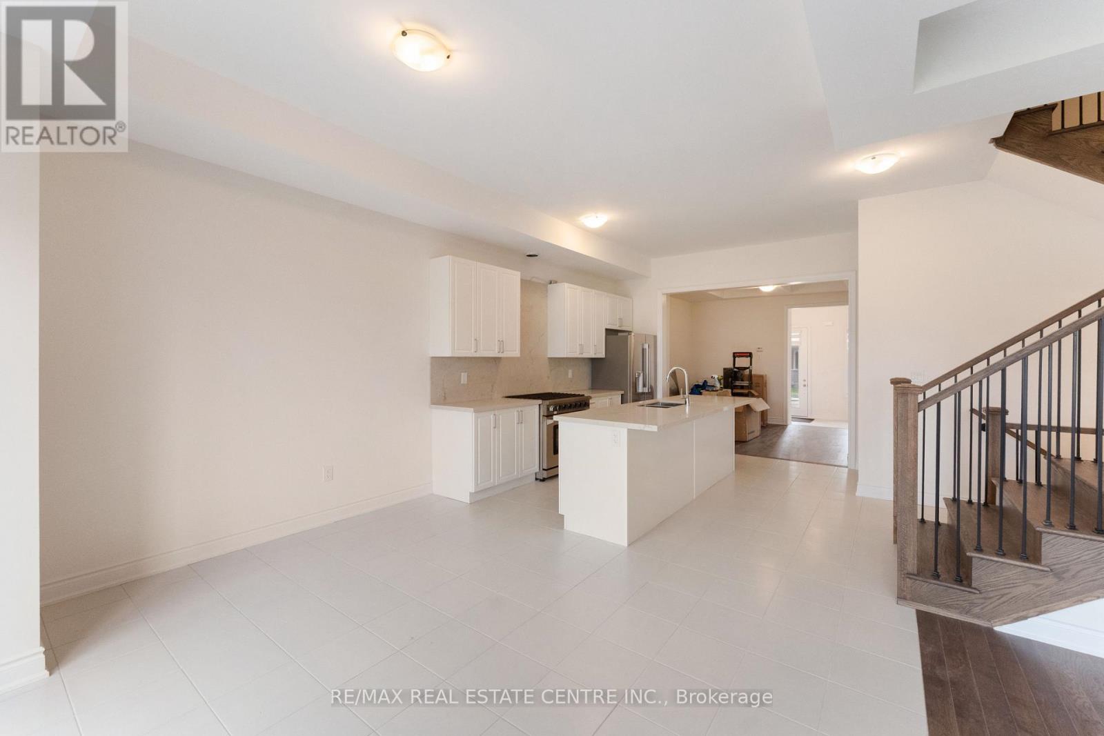 3077 Perkins Way, Oakville, Ontario  L6H 7G1 - Photo 11 - W12500510