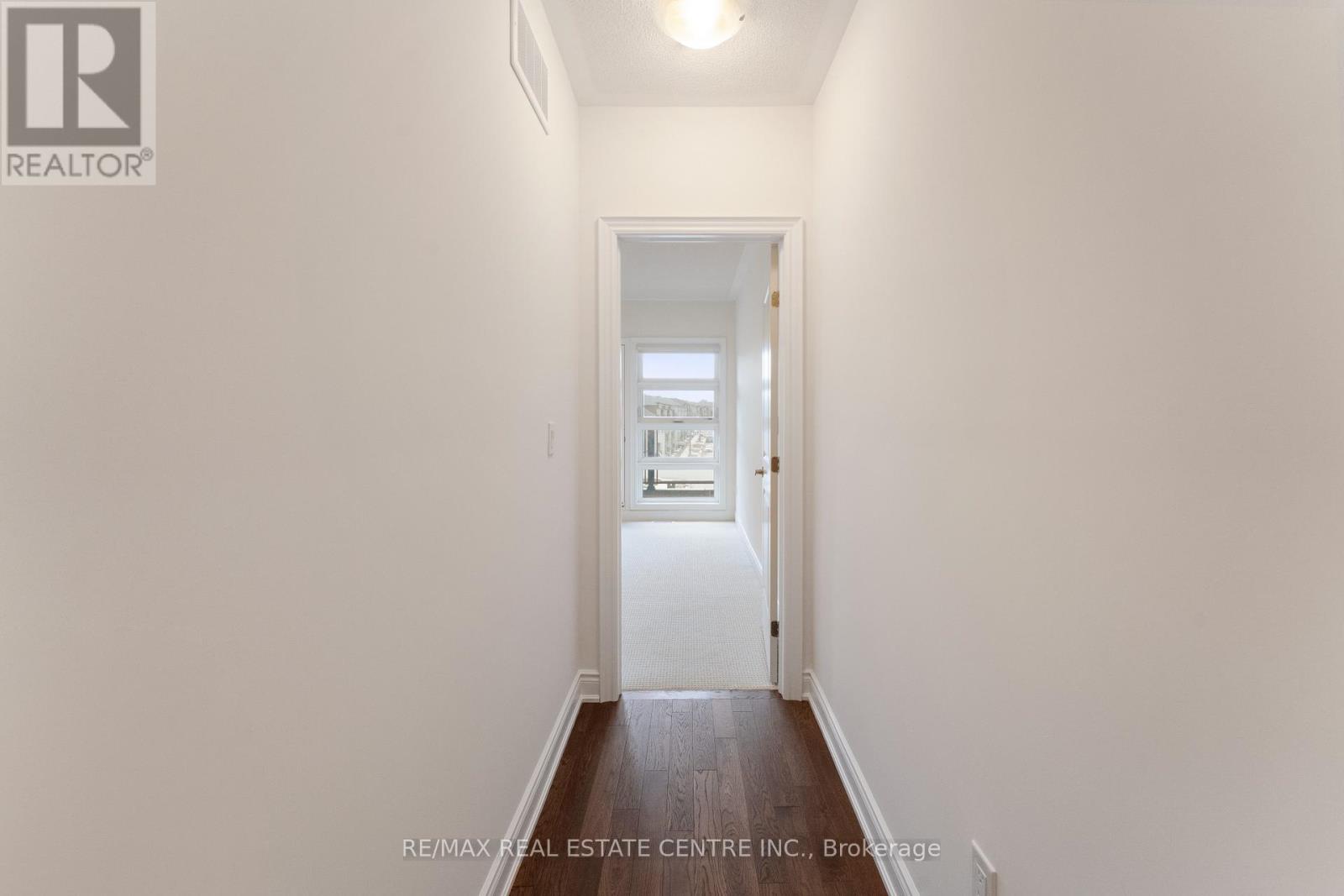 3077 Perkins Way, Oakville, Ontario  L6H 7G1 - Photo 33 - W12500510