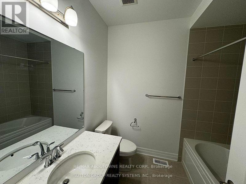 1232 Wheat Boom Drive, Oakville, Ontario  L6H 7Y3 - Photo 12 - W12500514