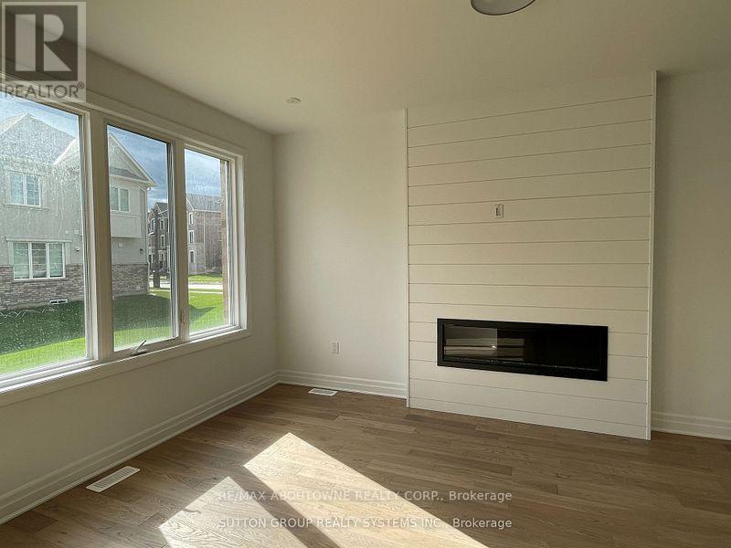 1232 Wheat Boom Drive, Oakville, Ontario  L6H 7Y3 - Photo 7 - W12500514