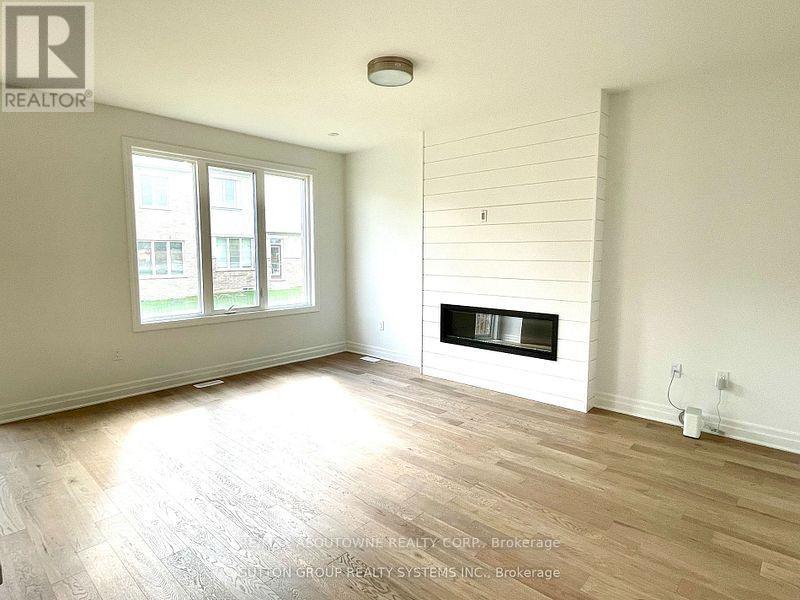 1232 Wheat Boom Drive, Oakville, Ontario  L6H 7Y3 - Photo 8 - W12500514