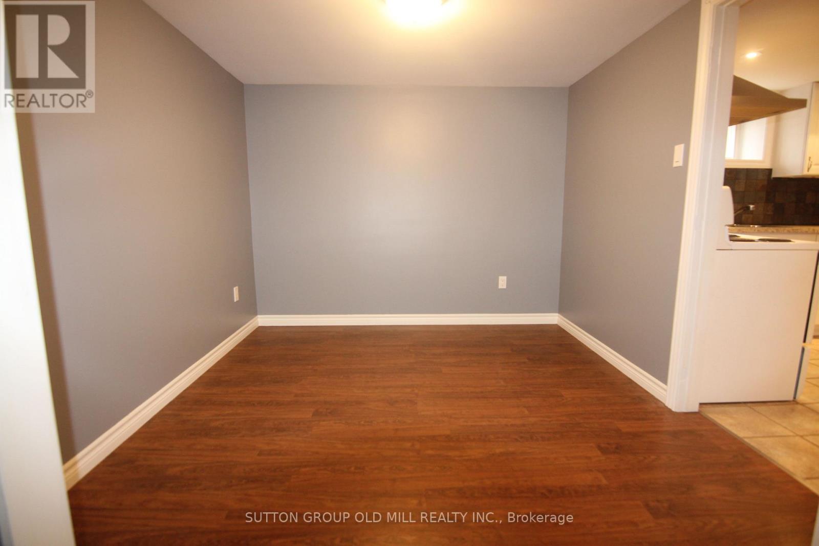 39 Risdon Court, Toronto, Ontario  M9C 4E6 - Photo 15 - W12500520