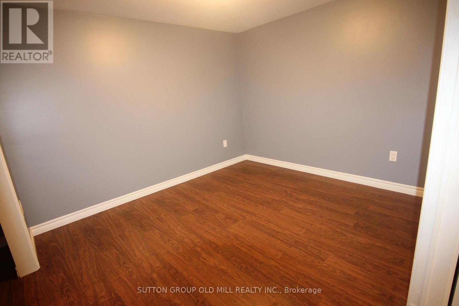 39 Risdon Court, Toronto, Ontario  M9C 4E6 - Photo 16 - W12500520