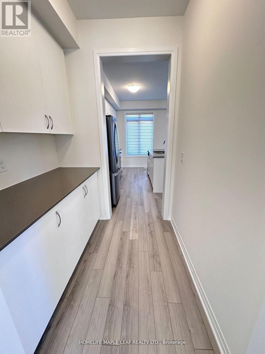 201 - 585 Colbourne Street E, Brantford, Ontario  N3S 0K4 - Photo 10 - X12482108