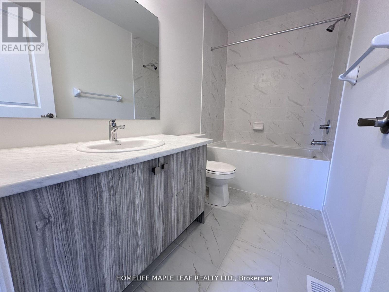 201 - 585 Colbourne Street E, Brantford, Ontario  N3S 0K4 - Photo 22 - X12482108